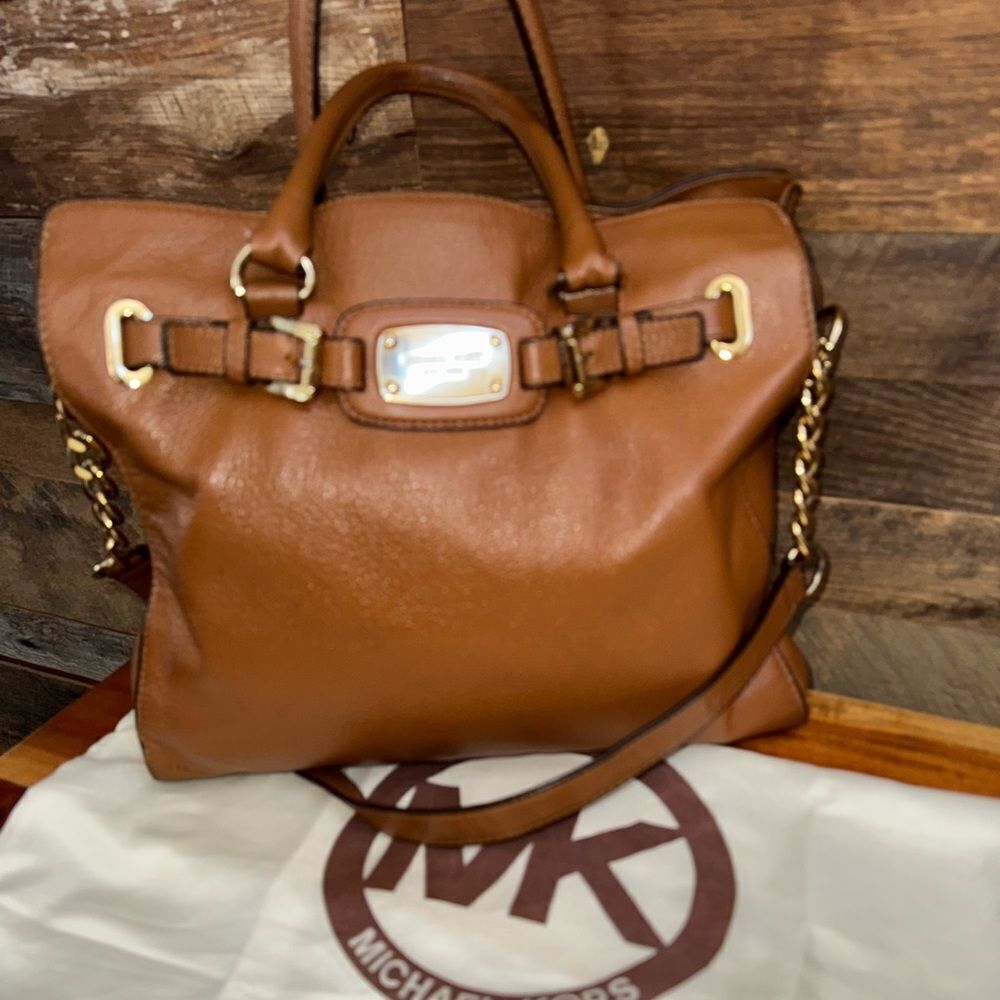 Michael Kors Hamilton E-W Brown Leather Tote Bag